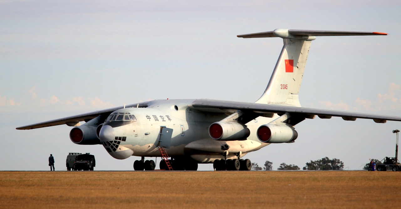 Russiese vliegtuig land op Waterkloof lugmagbasis